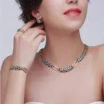 Coffret Mariage Luxe Nigérian : Bracelet Bague Boucles d’Oreilles Collier Perles Africaines Bijoux de Mariage
