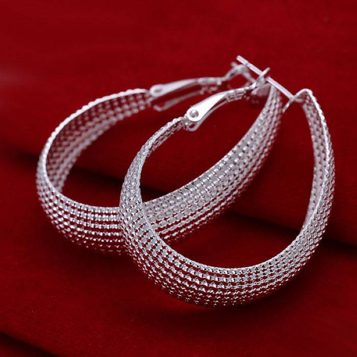 Nouvelle annonce femmes dame cadeau belle couleur argent boucles d'oreilles cerceau vente chaude de haute qualité bijoux de mode livraison gratuite