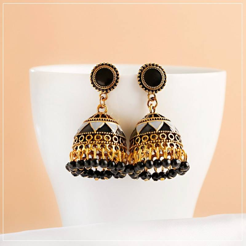 Mode perles colorées gland indien Jhumka boucles d'oreilles pour les femmes ethnique Vintage alliage d'or Bollywood oxydé cloche boucles d'oreilles