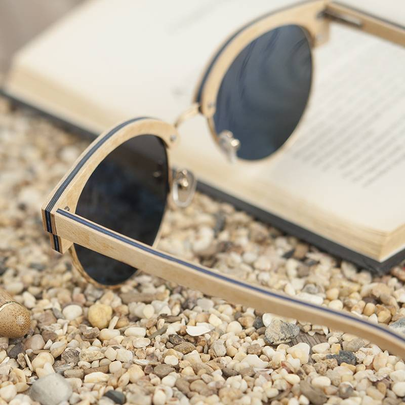 BOBO oiseau lunettes de soleil femmes hommes en bois lunettes de soleil d'été Style plage lunettes en cadeaux boîte en bois personnaliser